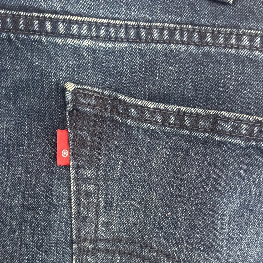 Levi's Men's Dark‎ Wash Straight Jeans Size W48xL36